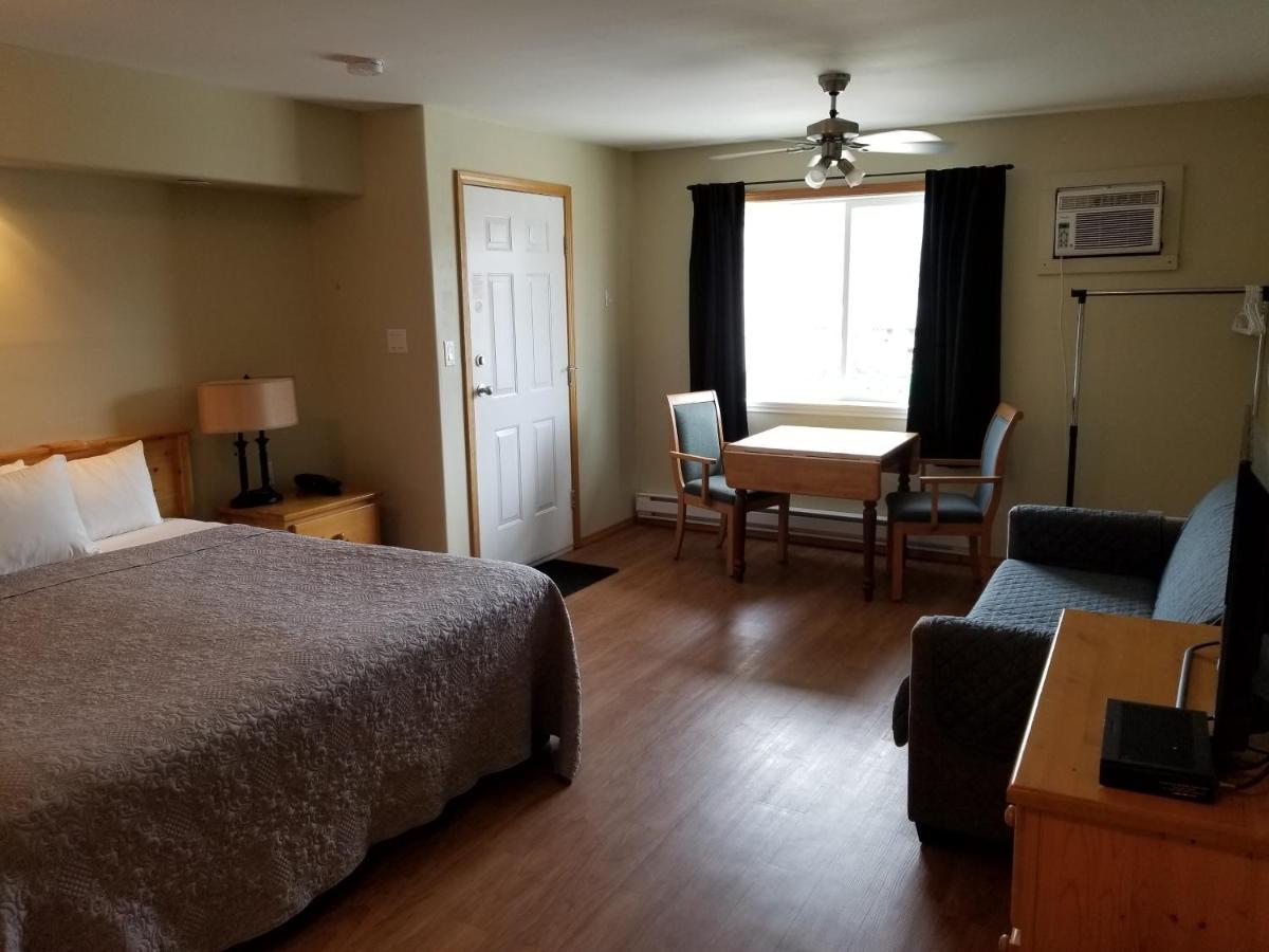 Osoyoos Lakeview Inn & Suites Quarto foto
