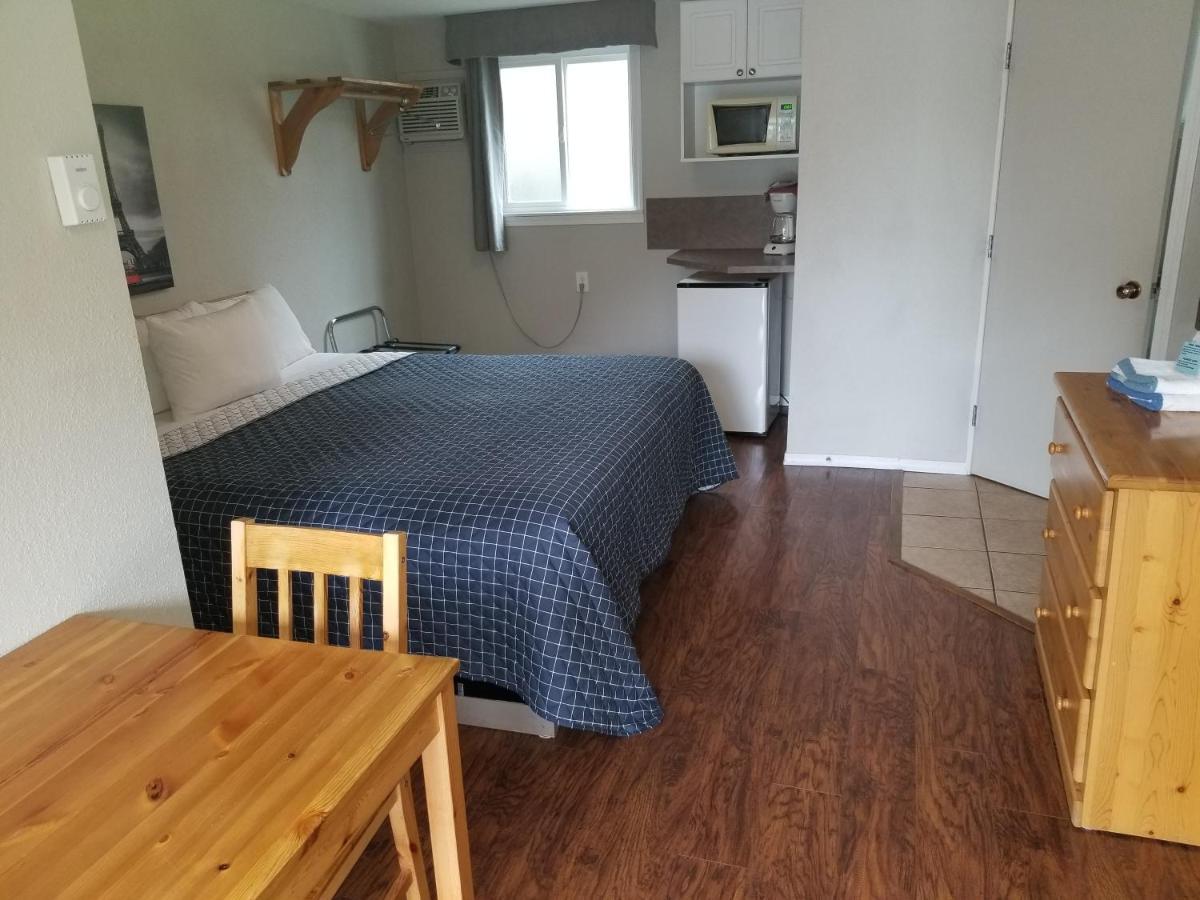 Osoyoos Lakeview Inn & Suites Quarto foto